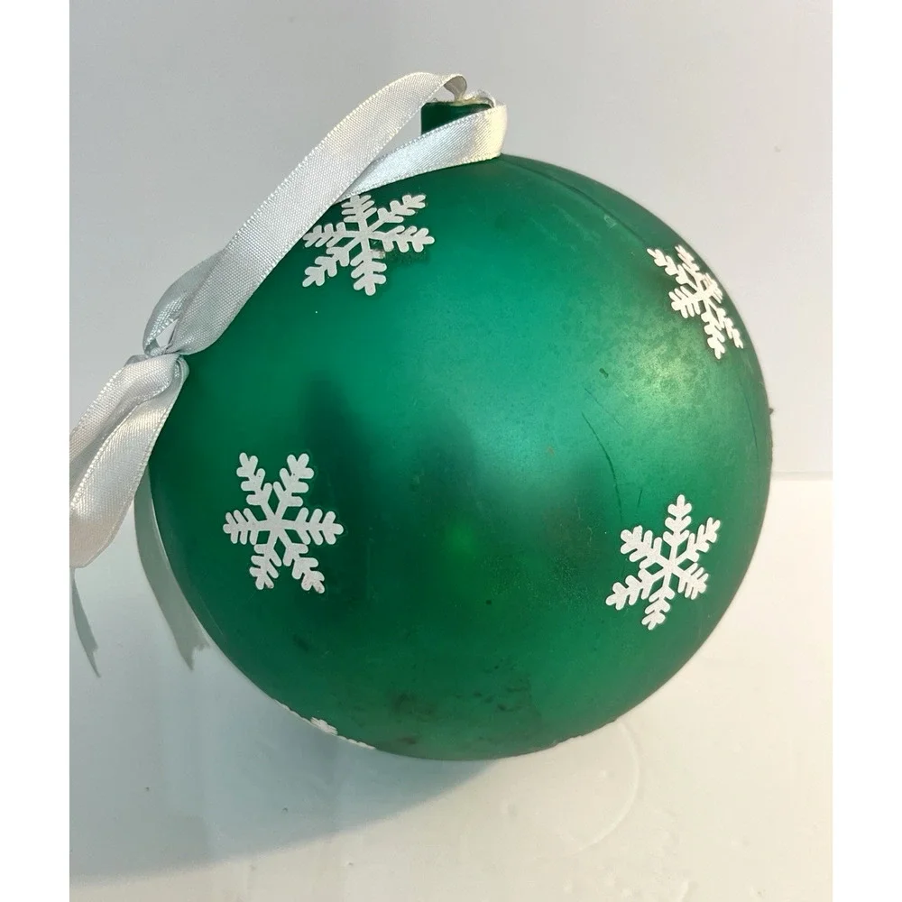 Mr Christmas Large Snowflake Holiday Musical Anamated Lighted Ornament Ball VTG